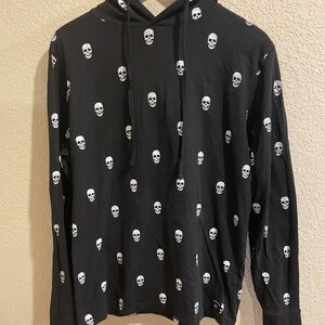 Skull hooded long sleeve T